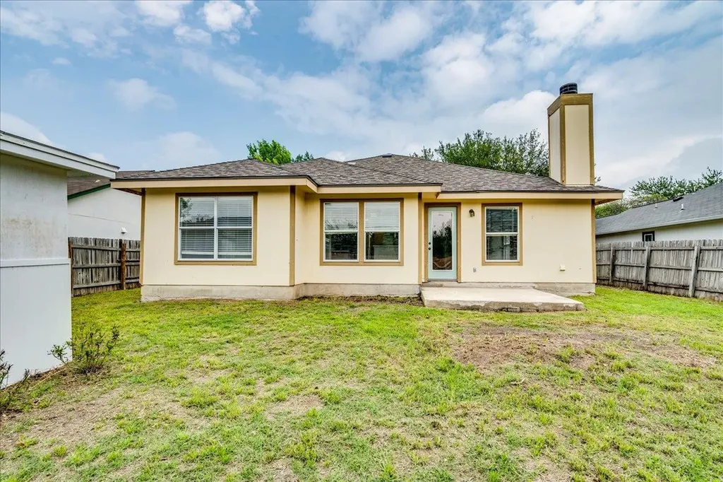 201 Elmer Cove Kyle TX 78640