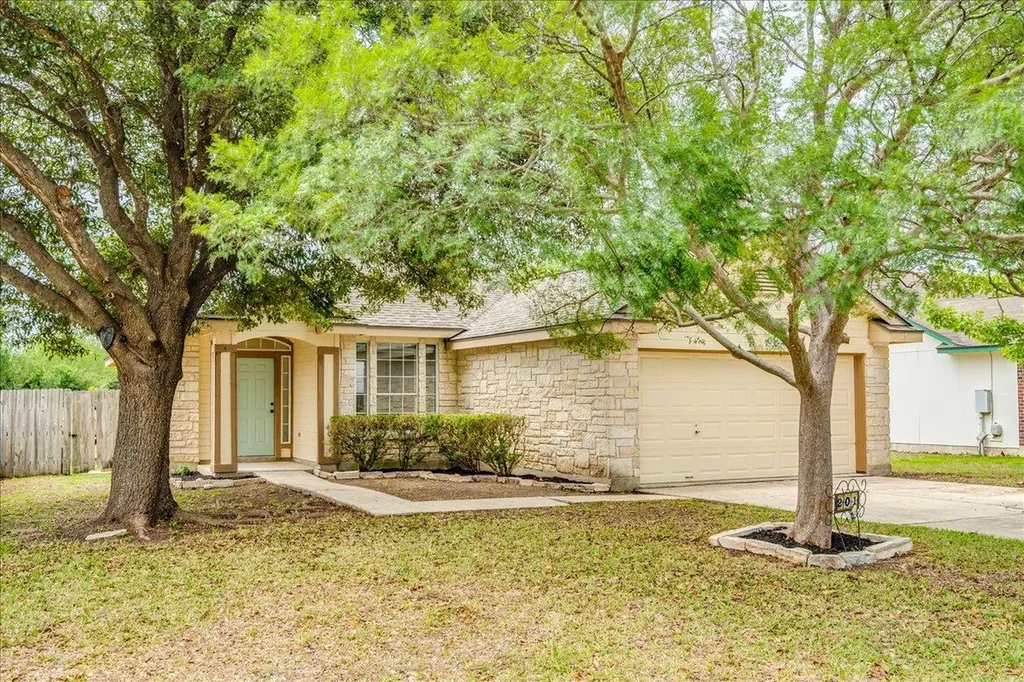 201 Elmer Cove Kyle TX 78640