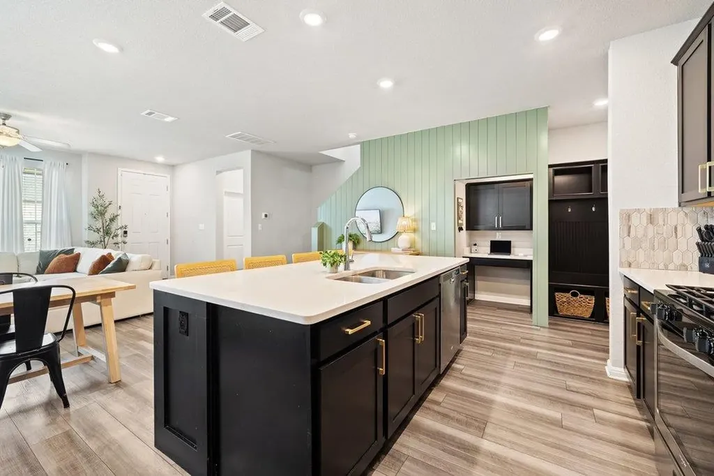 324 Delaware Mountains Terrace Dripping Springs TX 78620