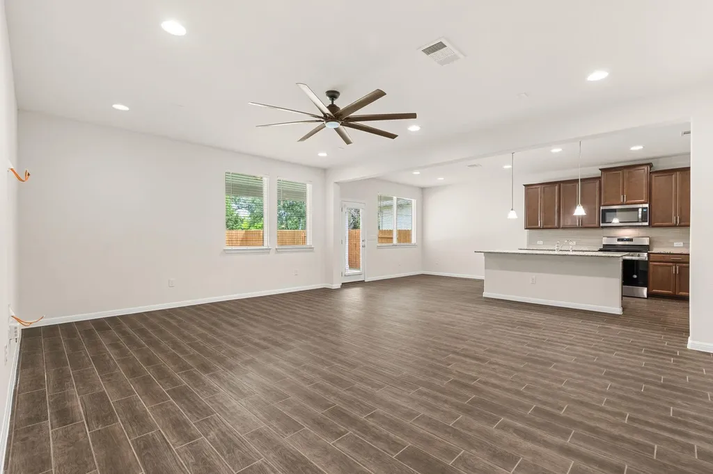 4512 Arques Avenue Round Rock TX 78681