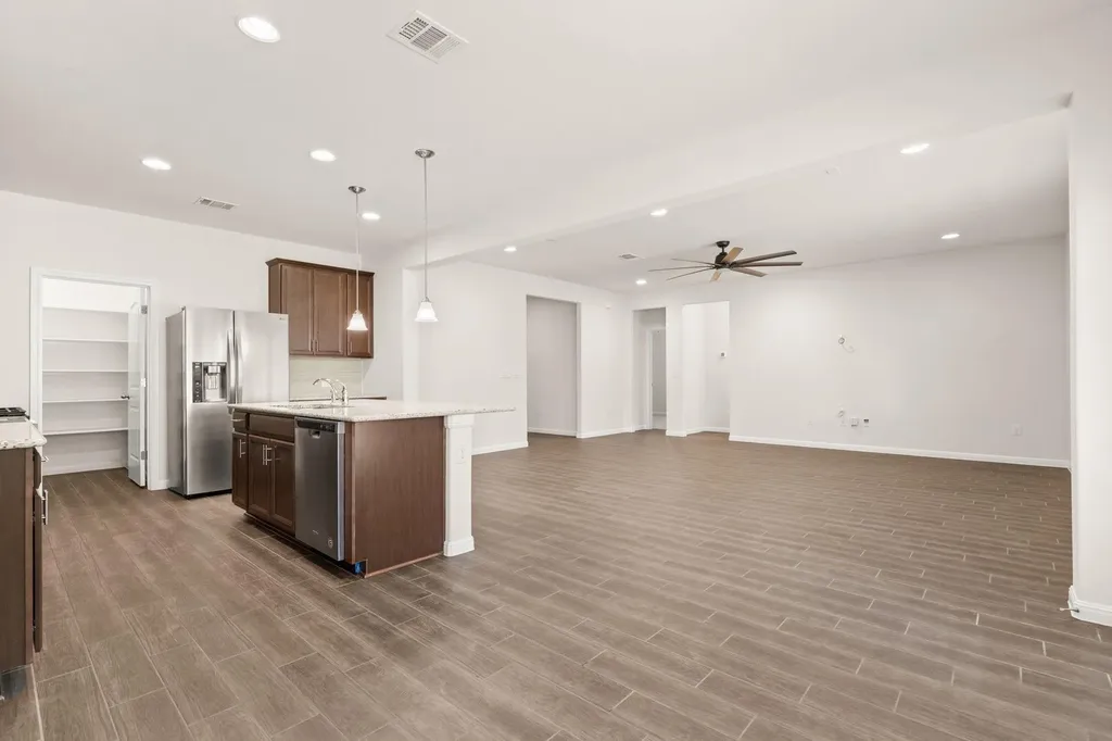 4512 Arques Avenue Round Rock TX 78681