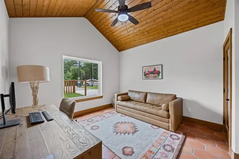 122 Mokolii Court Bastrop TX 78602