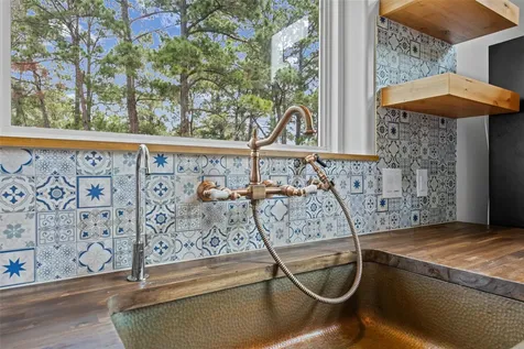 122 Mokolii Court Bastrop TX 78602