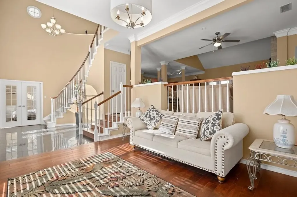 6108 Cape Coral Drive Austin TX 78746