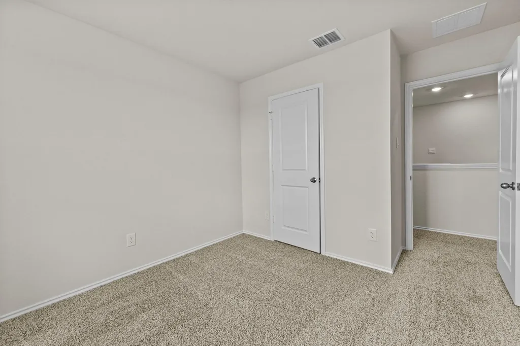 2121 Windflower Lane Luling TX 78648