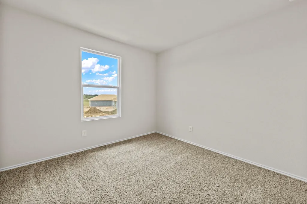 2121 Windflower Lane Luling TX 78648