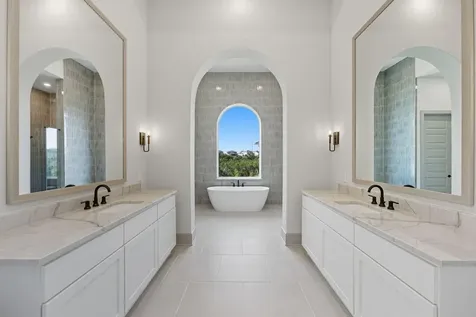942 Bristol Creek Bend Lakeway TX 78738