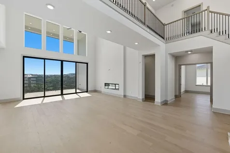 942 Bristol Creek Bend Lakeway TX 78738