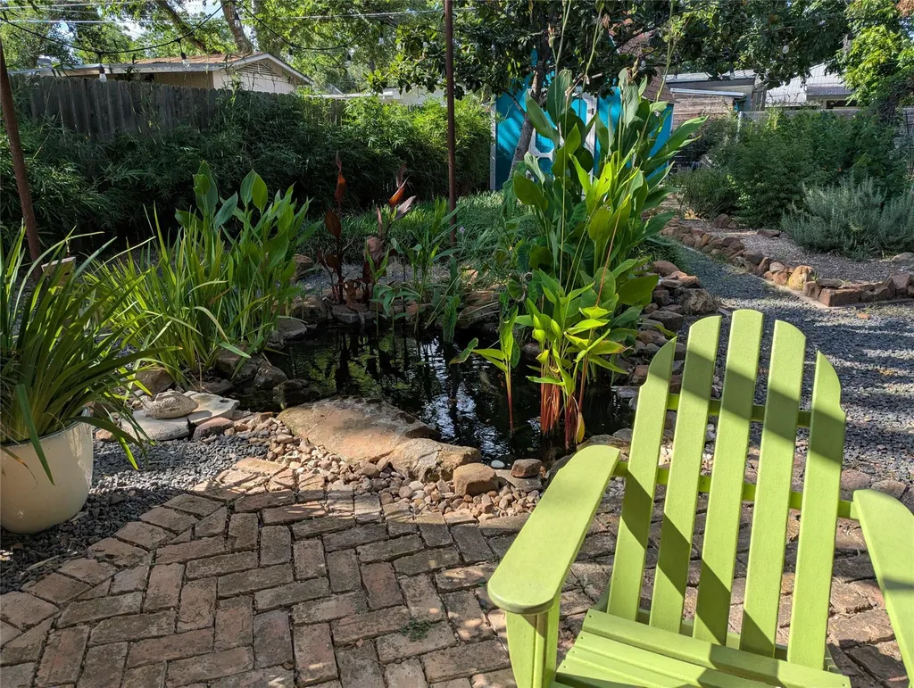 1610 Larkwood Drive Austin TX 78723