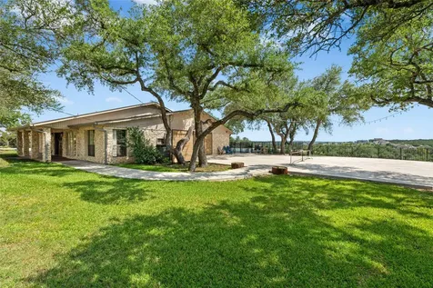110 Longhorn Lane Dripping Springs TX 78620