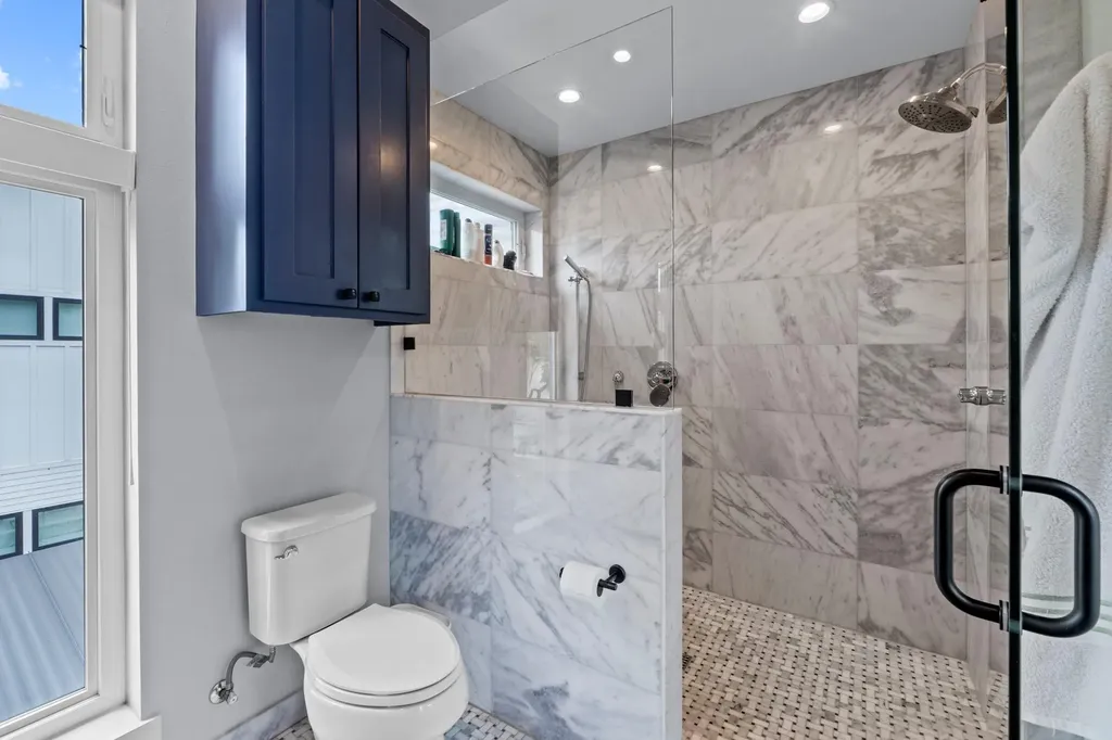 1201 W 39th 1/2 Street Austin TX 78756