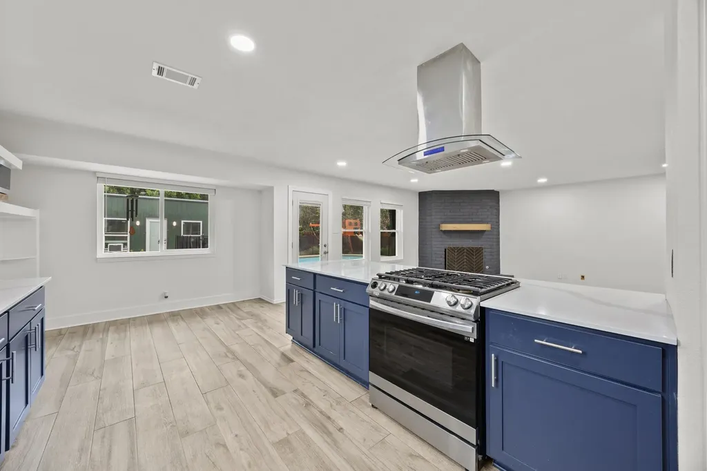 608 Andover Drive Round Rock TX 78664