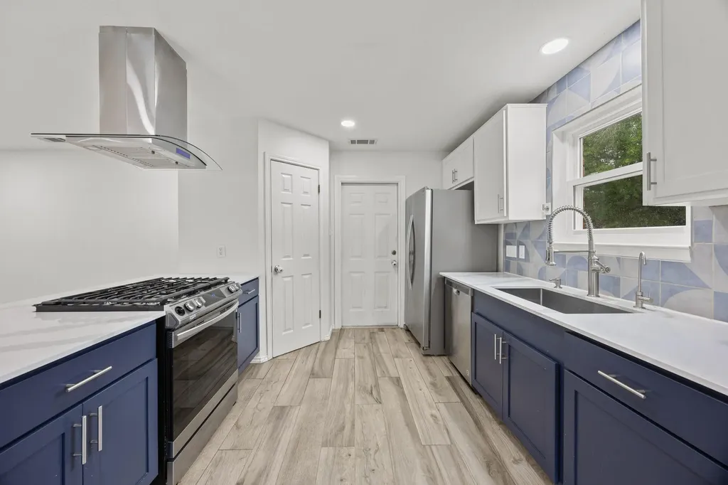 608 Andover Drive Round Rock TX 78664