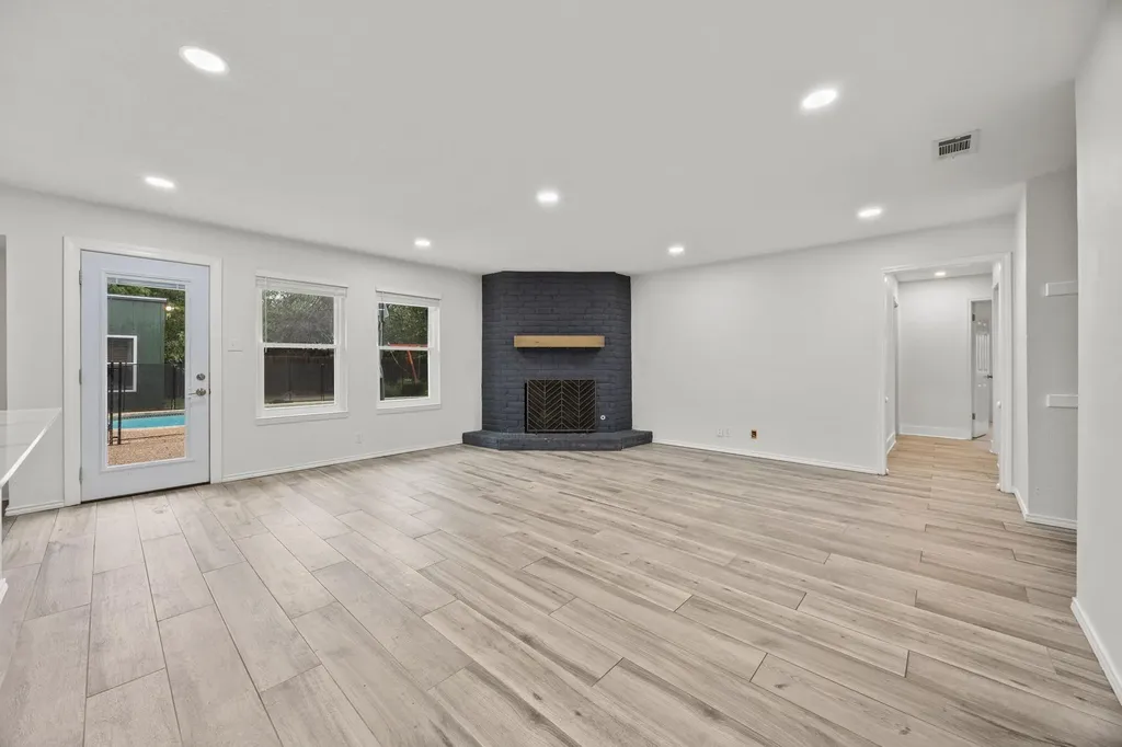 608 Andover Drive Round Rock TX 78664