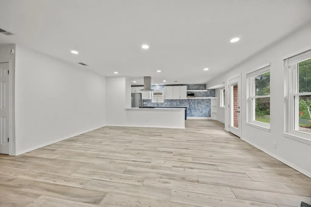 608 Andover Drive Round Rock TX 78664