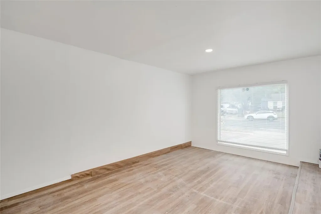 4410 Dove Springs Drive Austin TX 78744