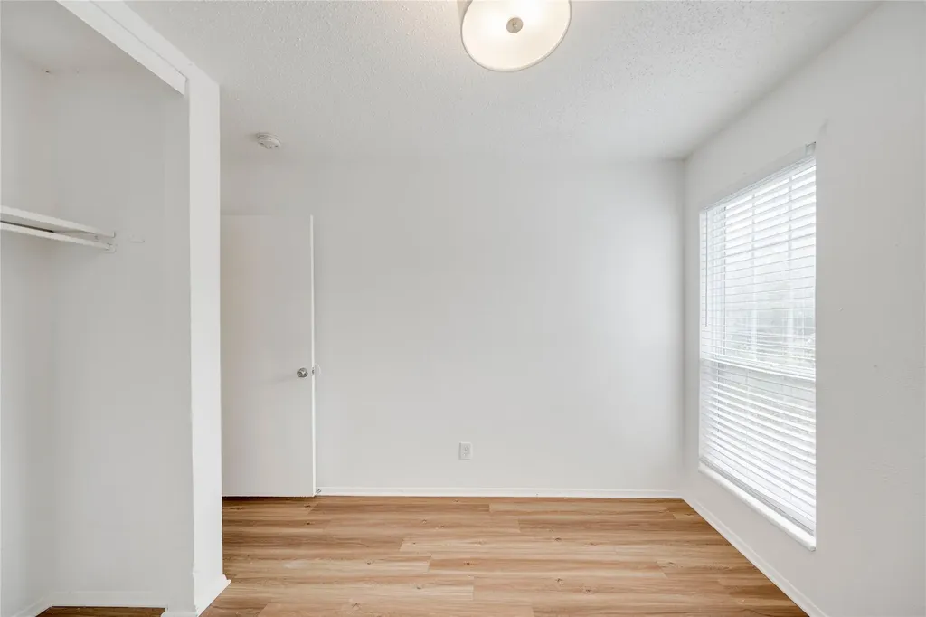 4410 Dove Springs Drive Austin TX 78744