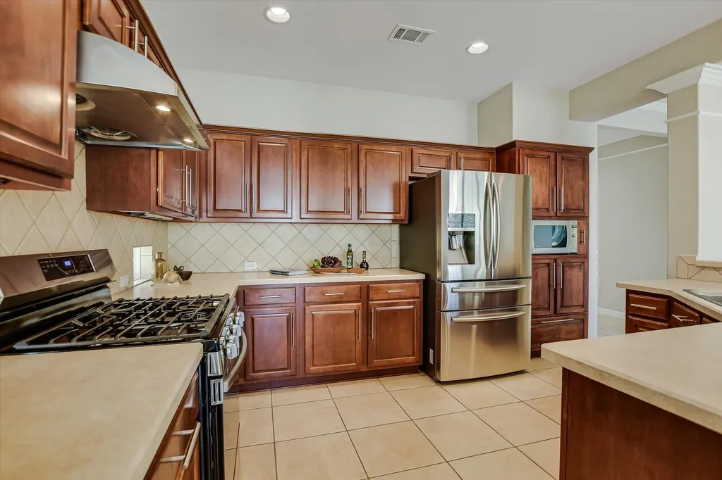 305 Rosecliff Drive Georgetown TX 78633
