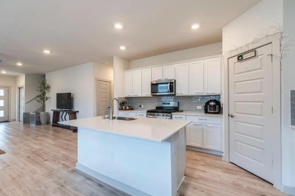125 Cupreata Lane Leander TX 78641