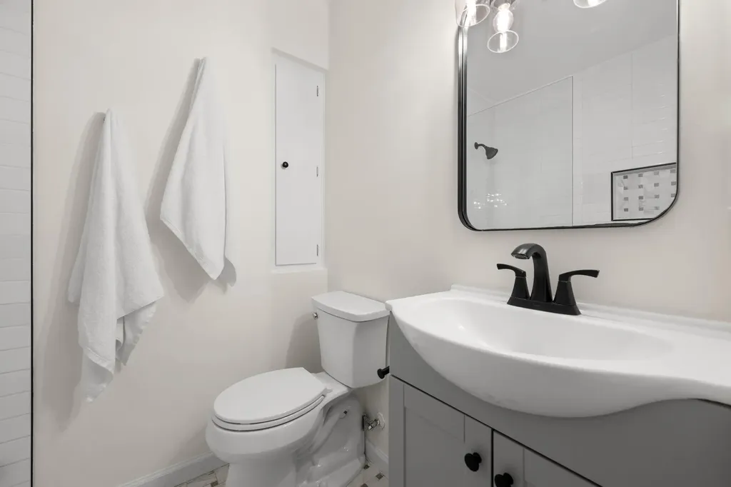 2210 Kenbridge Drive Austin TX 78757