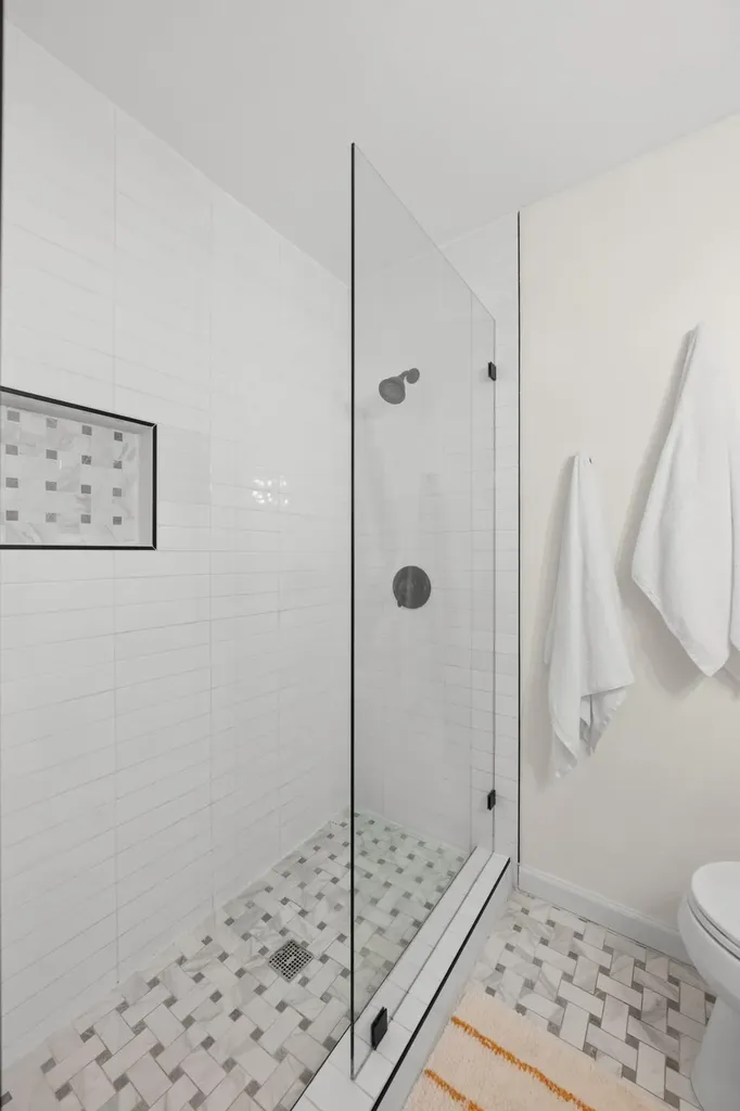 2210 Kenbridge Drive Austin TX 78757