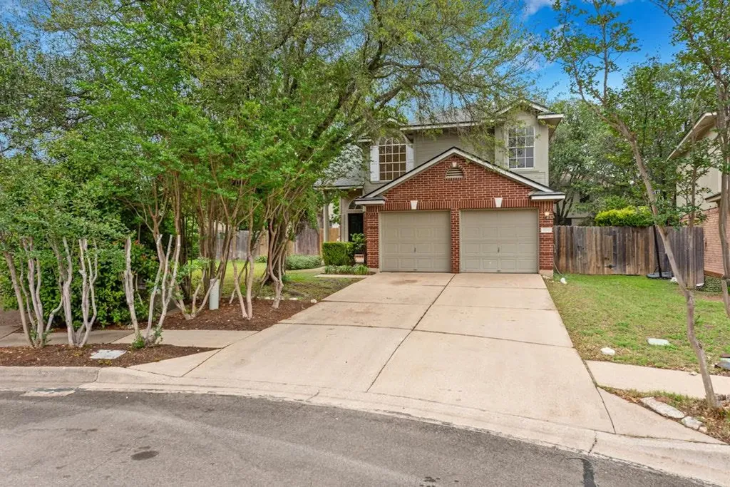 9109 Hoffman Cove Austin TX 78749