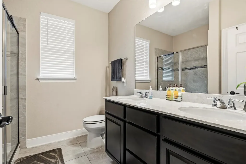 105 West Point Way Elgin TX 78621