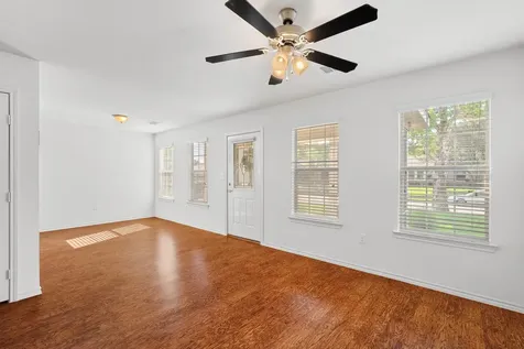 510 Neil Street Belton TX 76513