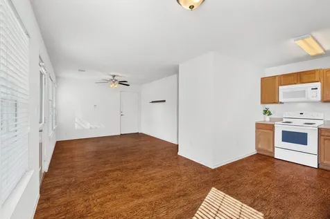 510 Neil Street Belton TX 76513