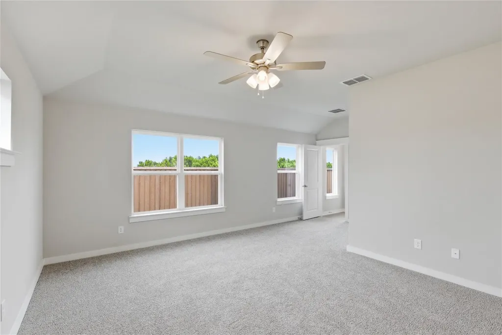 101 Greinert Drive Taylor TX 76574