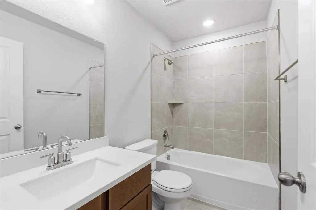 101 Greinert Drive Taylor TX 76574
