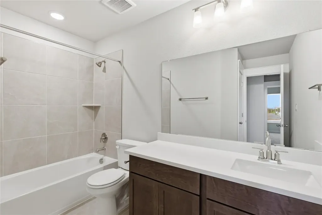 101 Greinert Drive Taylor TX 76574