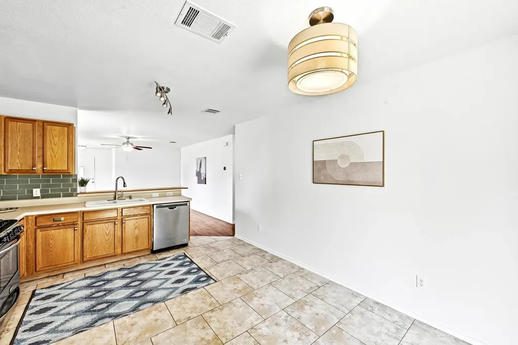 148 Pearl Lake Drive Kyle TX 78640