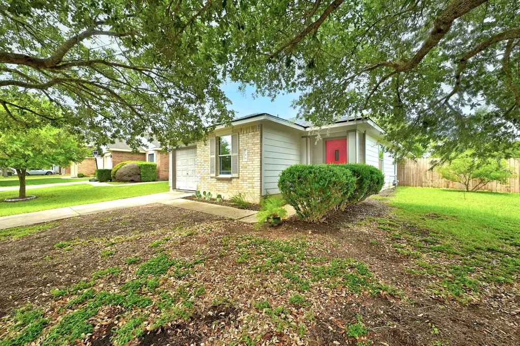 148 Pearl Lake Drive Kyle TX 78640