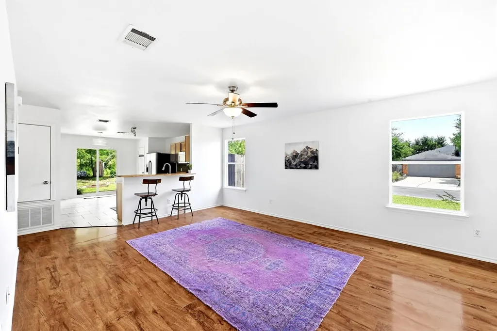 148 Pearl Lake Drive Kyle TX 78640