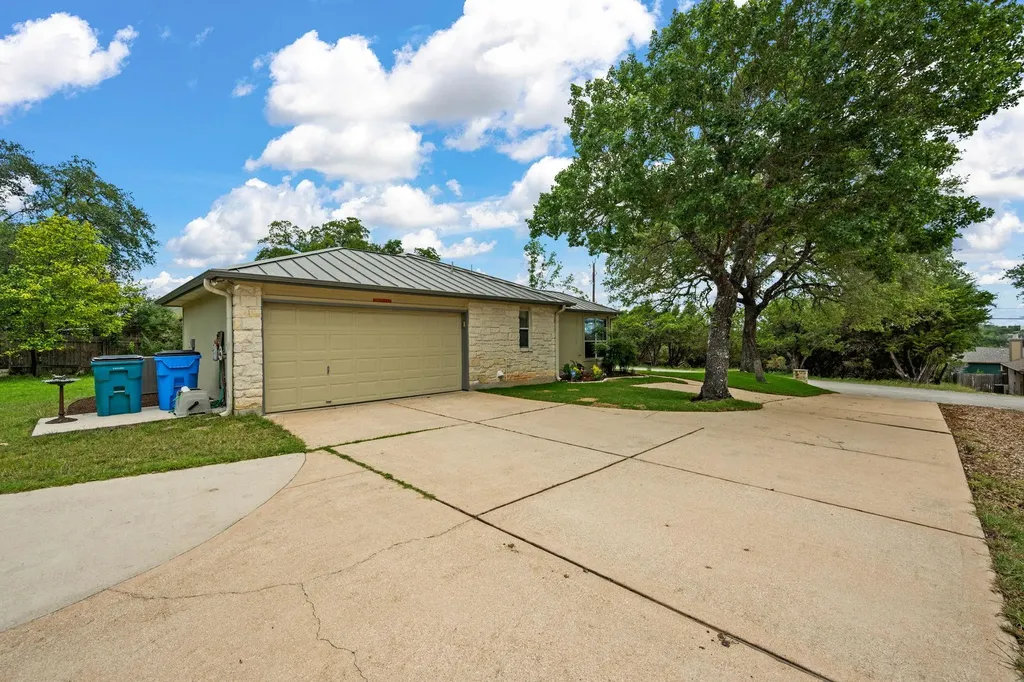 20409 Southbend Street Lago Vista TX 78645