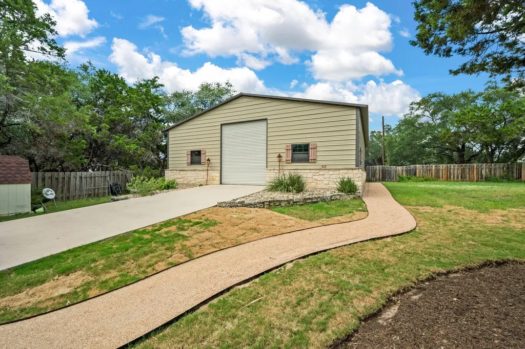 20409 Southbend Street Lago Vista TX 78645