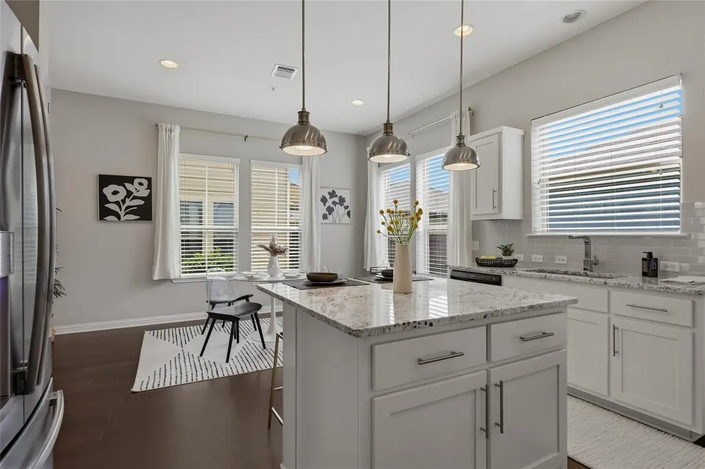 2925 Zach Scott Street Austin TX 78723