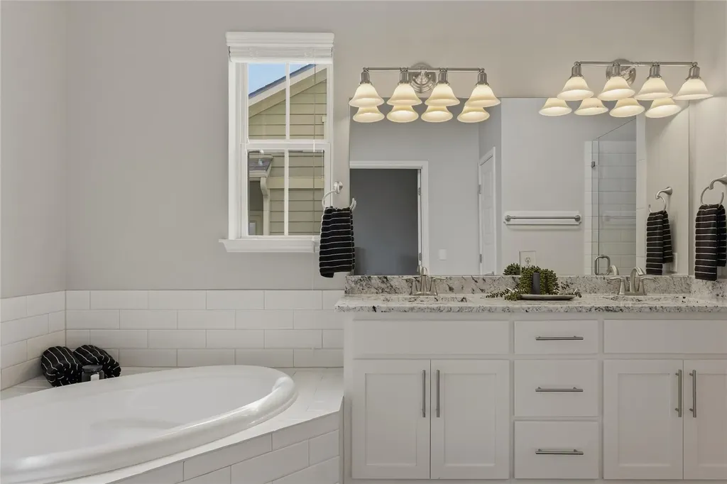 2925 Zach Scott Street Austin TX 78723