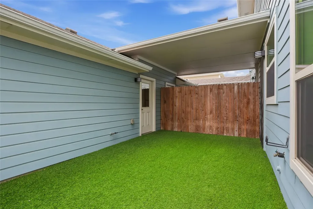2925 Zach Scott Street Austin TX 78723