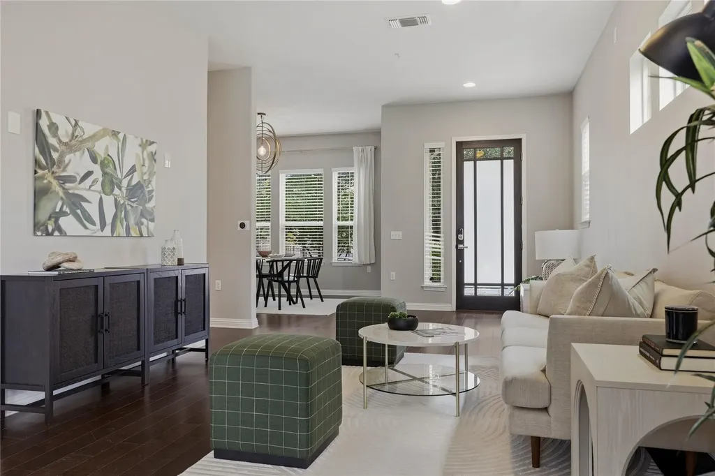 2925 Zach Scott Street Austin TX 78723