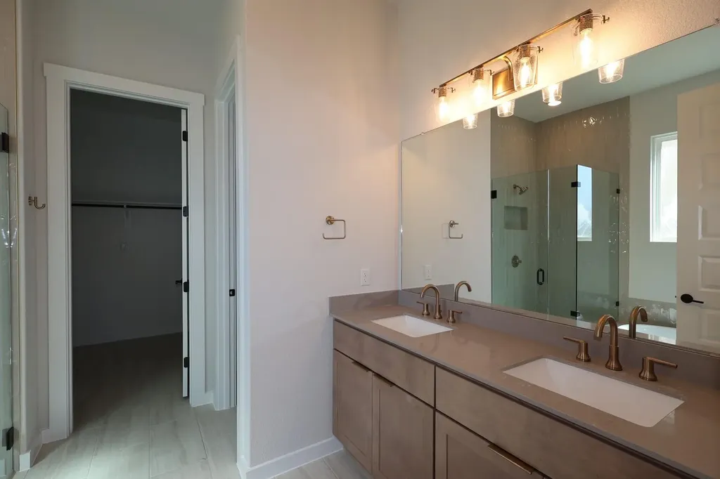 416 Lariat Loop Liberty Hill TX 78642