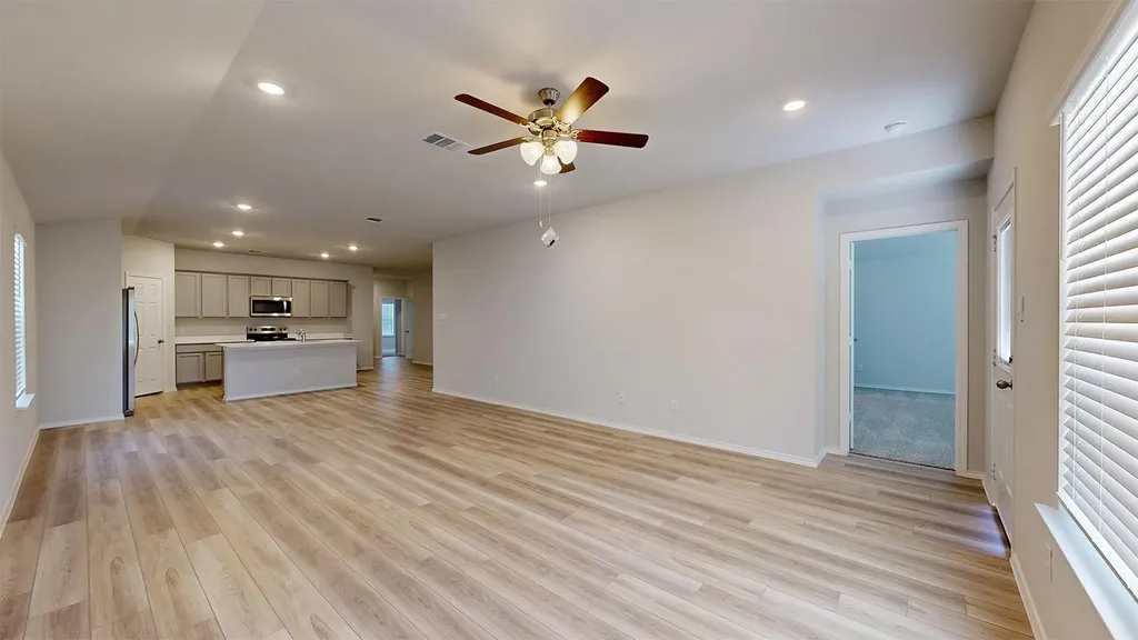 373 Presley Drive Killeen TX 76542