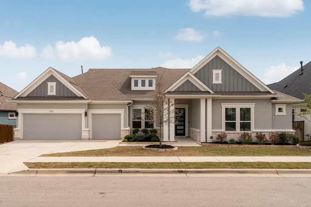 312 Starfire Drive Dripping Springs TX 78620