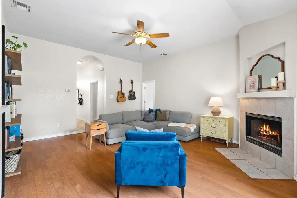 304 Adkins Cove Georgetown TX 78626