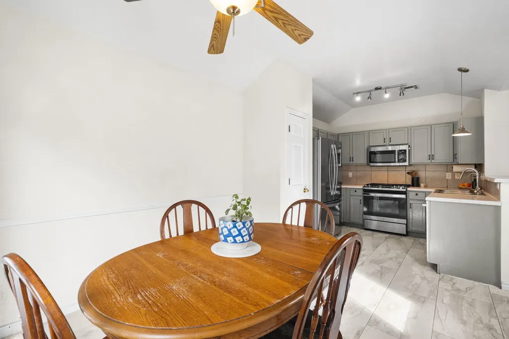 304 Adkins Cove Georgetown TX 78626