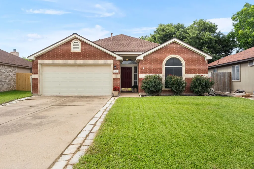 304 Adkins Cove Georgetown TX 78626