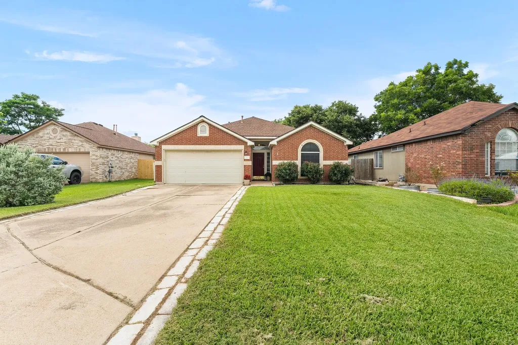 304 Adkins Cove Georgetown TX 78626