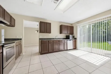 1109 Bradbury Lane Austin TX 78753
