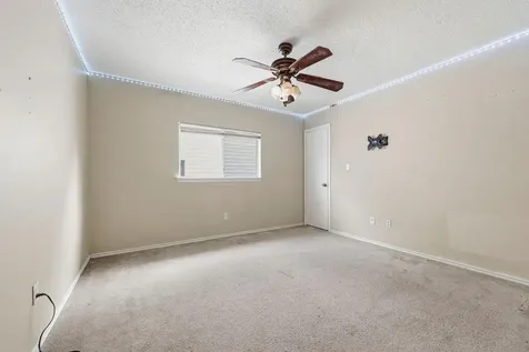 1109 Bradbury Lane Austin TX 78753